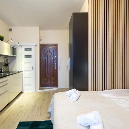 Modern Apartment In Best Location Краків Екстер'єр фото